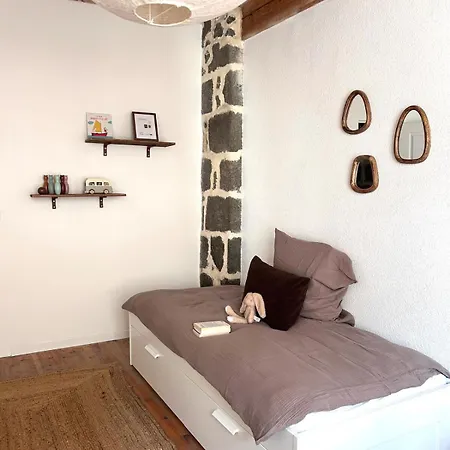 Holiday home Maison Atypique - Au Coeur De La Vieille Le Puy-en-Velay